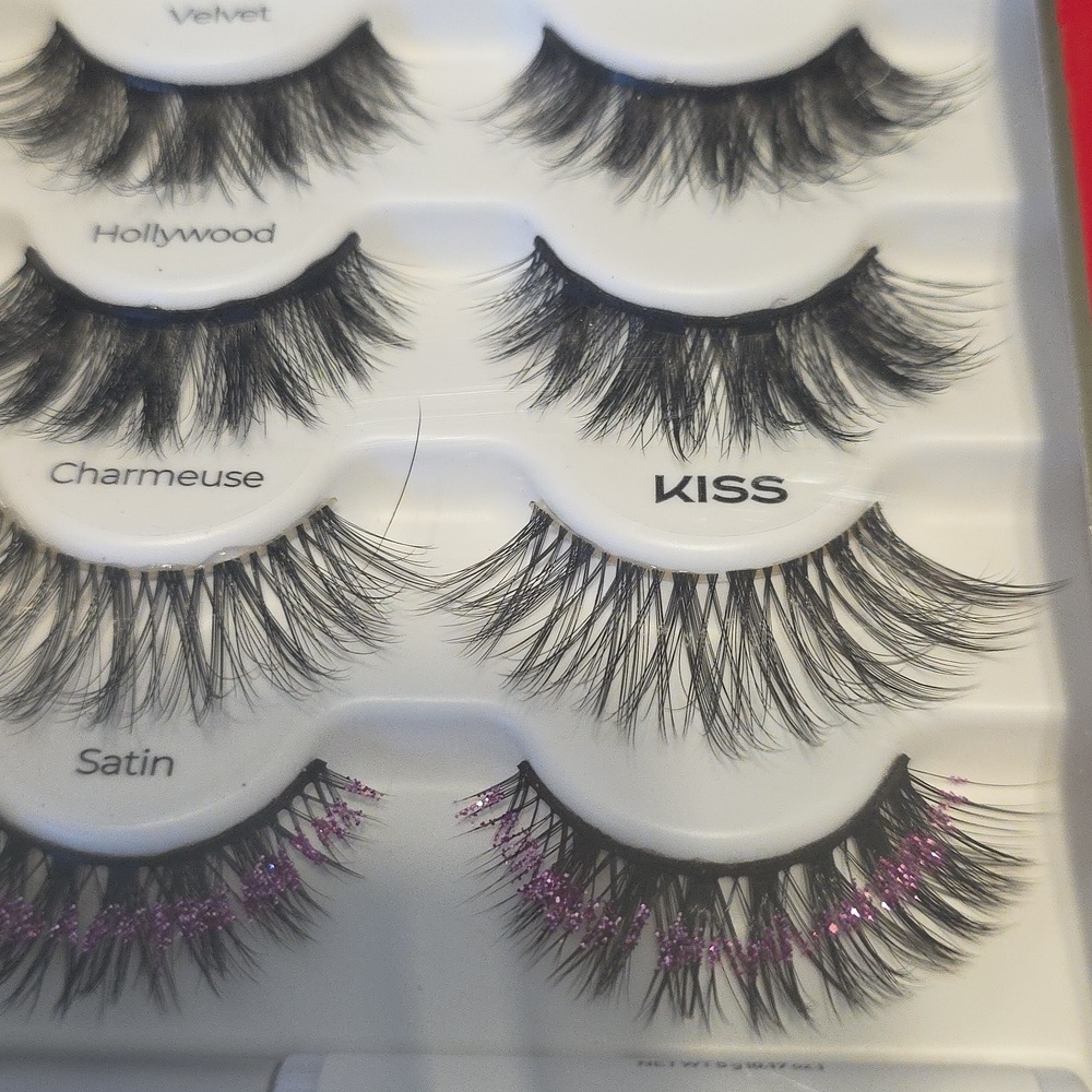 Kiss Lash Couture Luxtensions - Velvet, Cashmere, Satin - Picture 3 of 5